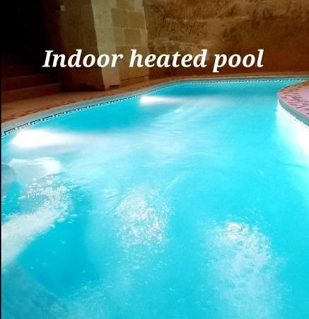 Ta Majsi Farmhouse With Indoor Heated Pool サン・ローレンツ エクステリア 写真