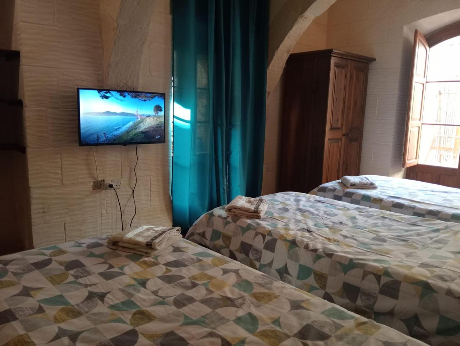Ta Majsi Farmhouse With Indoor Heated Pool サン・ローレンツ エクステリア 写真